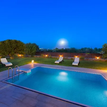 Marysol Luxury Vilă *