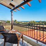 Marysol Luxury Villa *