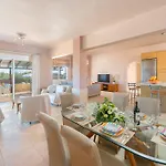 Marysol Luxury Villa Gennadi